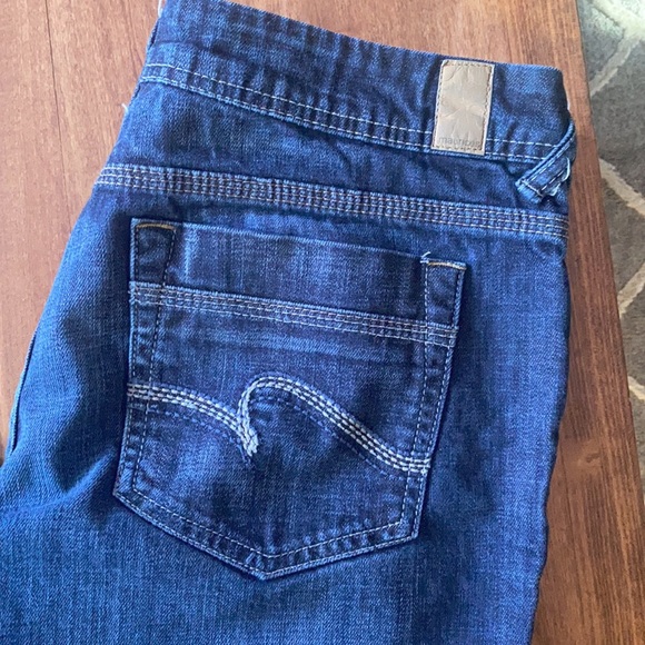 Maurices Morgan New Boot Jeans 11/12 Xtra Short - Picture 4 of 5